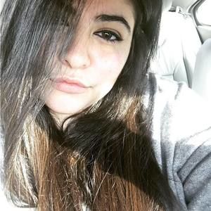 Meet your Posher, Cayla